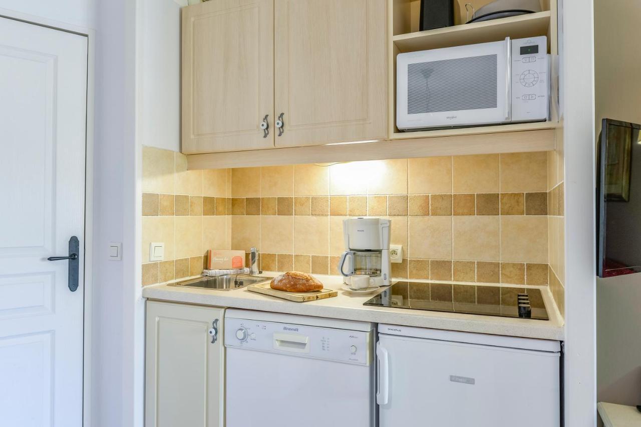 Village Pierre & Le Rouret Vakantiepark 3*