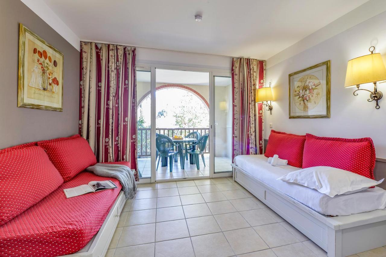 Village Pierre & Le Rouret Vakantiepark 3*